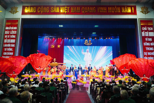 Long An: 50 năm thống nhất – Khát vọng vươn xa