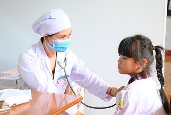 50 năm vì sức khỏe nhân dân
