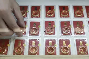 Giá vàng hôm nay 29/4: Trong và ngoài nước đồng loạt tăng