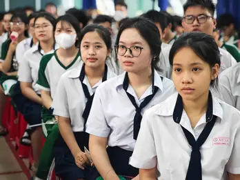 Quy đổi điểm 10 môn tiếng Anh: Trường chấp nhận IELTS 5.0, trường yêu cầu 8.5