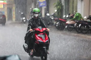Thời tiết hôm nay 03/5: Nam Bộ và Tây Nguyên có nơi mưa to