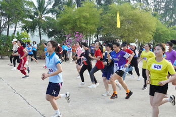 Hơn 650 công nhân, lao động tham gia hoạt động thể thao, trò chơi vận động