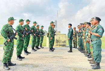 Vững chắc thế trận biên phòng toàn dân