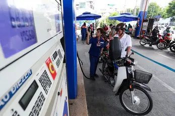 Giá xăng dầu hôm nay 06/5: Xăng trong nước có thể giảm tiếp trong tuần này