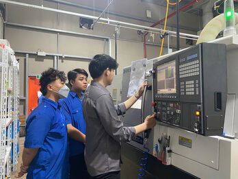 Đồng hành đào tạo nguồn nhân lực