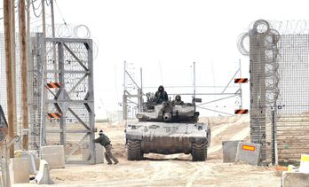 Xung đột ở Gaza: Israel mở rộng vùng cấm, khủng hoảng nhân đạo leo thang