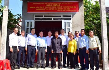 Xây mái ấm, dựng niềm tin