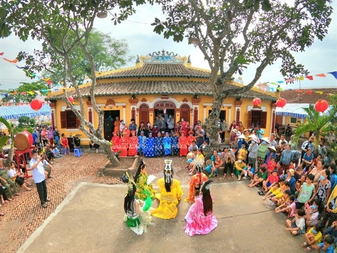 Gìn giữ bản sắc văn hóa tín ngưỡng Lễ hội Kỳ yên Thượng điền đình Bình Thủy