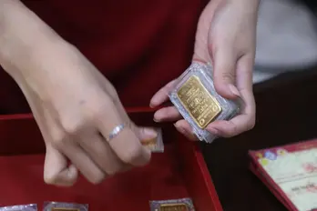 Giá vàng hôm nay 10/5: Tăng 2 triệu đồng và đắt hơn thế giới hơn 17 triệu