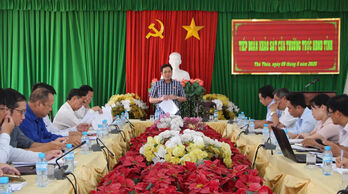Thường trực HĐND tỉnh Long An khảo sát các công trình xây dựng tại huyện Thủ Thừa