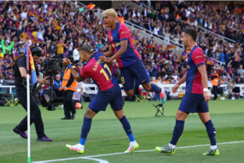Mbappe lập hat-trick, Real Madrid vẫn bại trận trước kình địch Barca