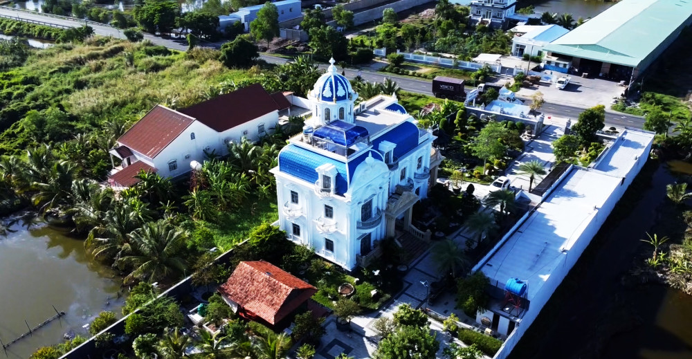 Chủ biệt thự ‘đẹp nhất Cà Mau’ bị phạt thêm gần 400 triệu đồng vì chậm nộp thuế