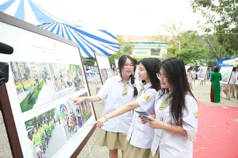 Bỏ bằng tốt nghiệp THCS, hiệu trưởng cấp bằng tốt nghiệp THPT