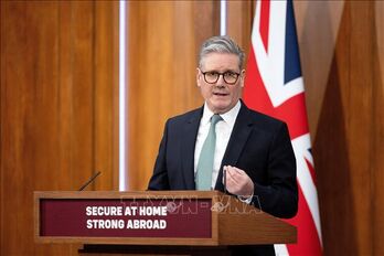 Anh: Cảnh sát điều tra vụ cháy tại nhà riêng của Thủ tướng Keir Starmer