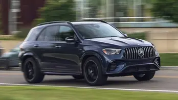 Mercedes-Benz 'hiện thực hóa giấc mơ của người dùng', tăng sản xuất động cơ V8