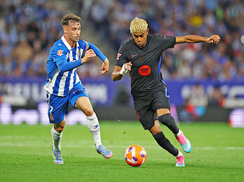 Tương lai rộng mở với Barca