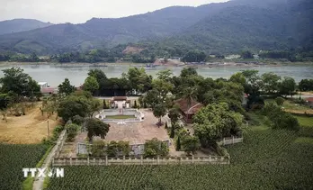 Về Hòa Bình thăm ngôi trường đặc biệt in dấu lời Bác dạy