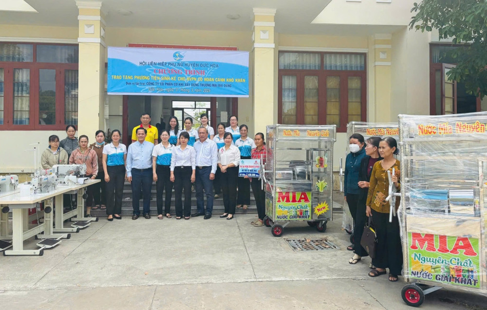 Phụ nữ Đức Hòa lan tỏa việc học và làm theo gương Bác