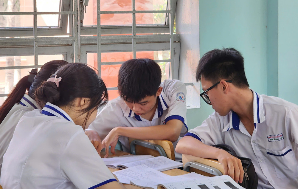Tất bật chuẩn bị cho Kỳ thi tốt nghiệp THPT năm 2025