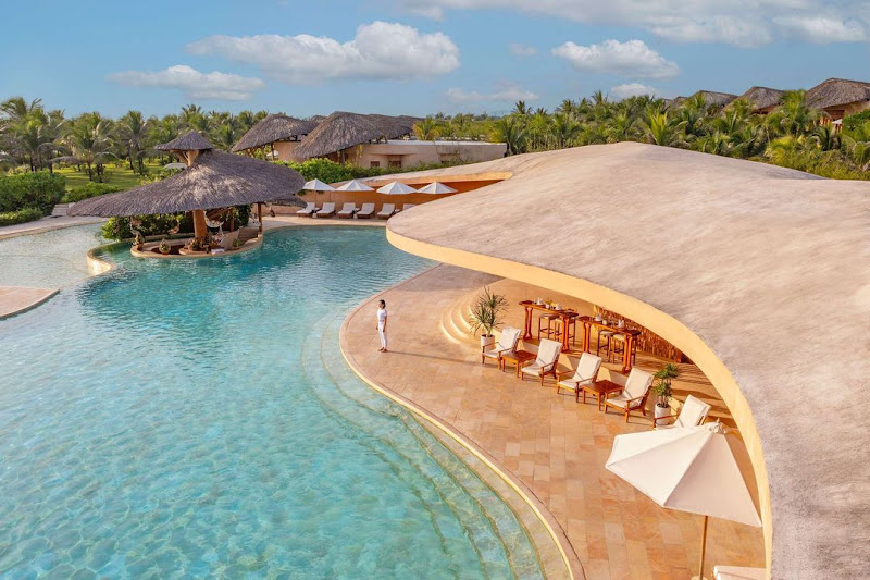Đừng bỏ lỡ những resort Nha Trang đẹp thu hút trên Traveloka