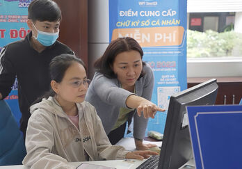 Ứng dụng công nghệ thông tin, nâng cao hiệu quả cải cách hành chính