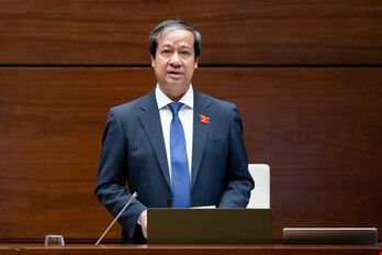Trình Quốc hội Nghị quyết về miễn, hỗ trợ học phí với trẻ em mầm non, học sinh phổ thông