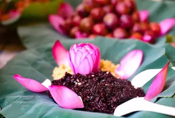 Tìm hiểu nét đẹp của Tết Đoan Ngọ trong văn hóa người Việt