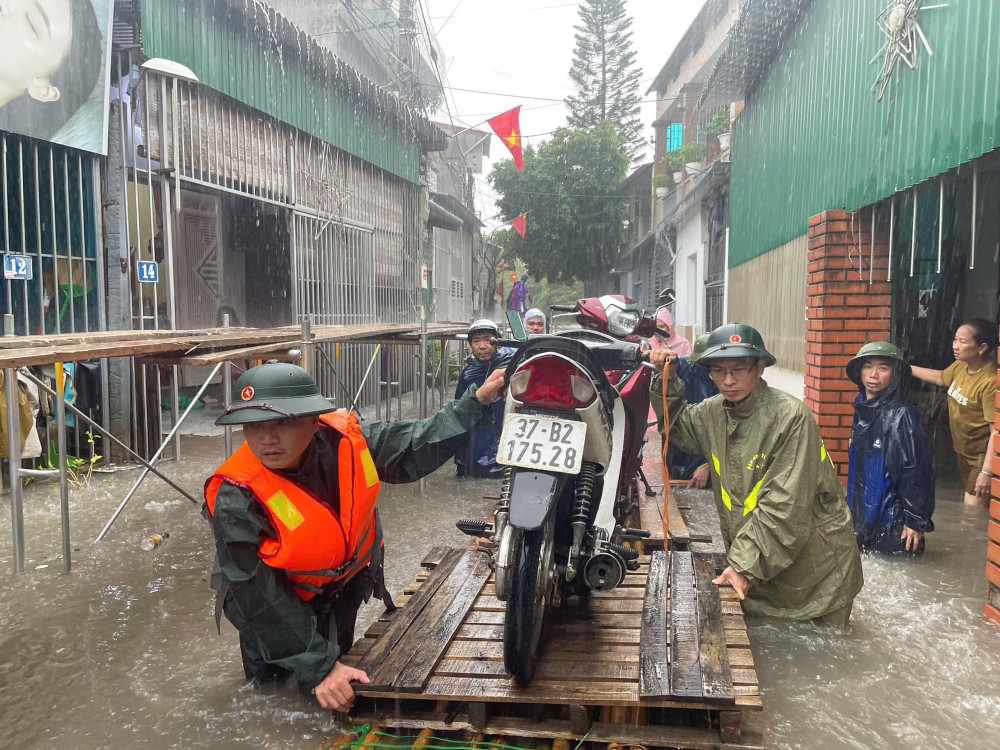 Thời tiết hôm nay 26/5: Mưa rất to ở Nghệ An đến Quảng Bình, Nam Bộ mưa diện rộng