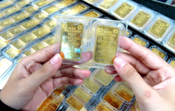 Giá vàng hôm nay 26/5: Giảm mạnh từ 1 - 2 triệu đồng/lượng