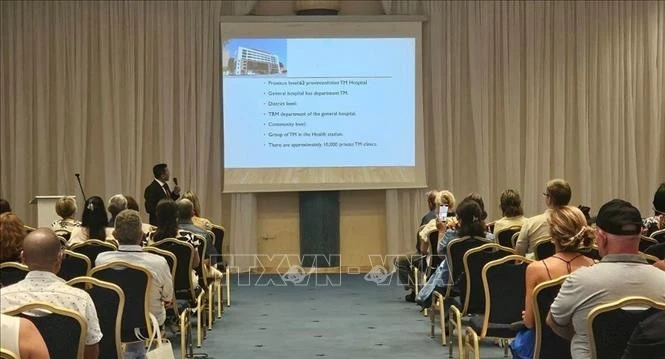 Vietnamese traditional medicine draws attention at int'l conference in Cuba