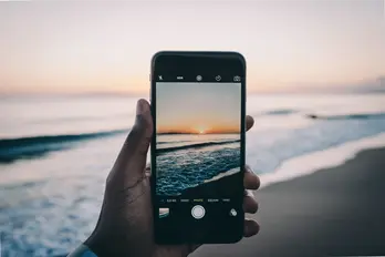 iPhone sắp có camera 200 MP để theo kịp Samsung