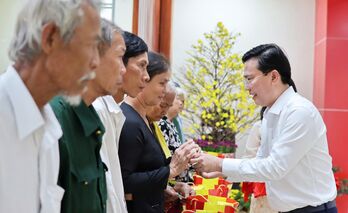 Chăm lo cho người nghèo, không để ai bị bỏ lại phía sau