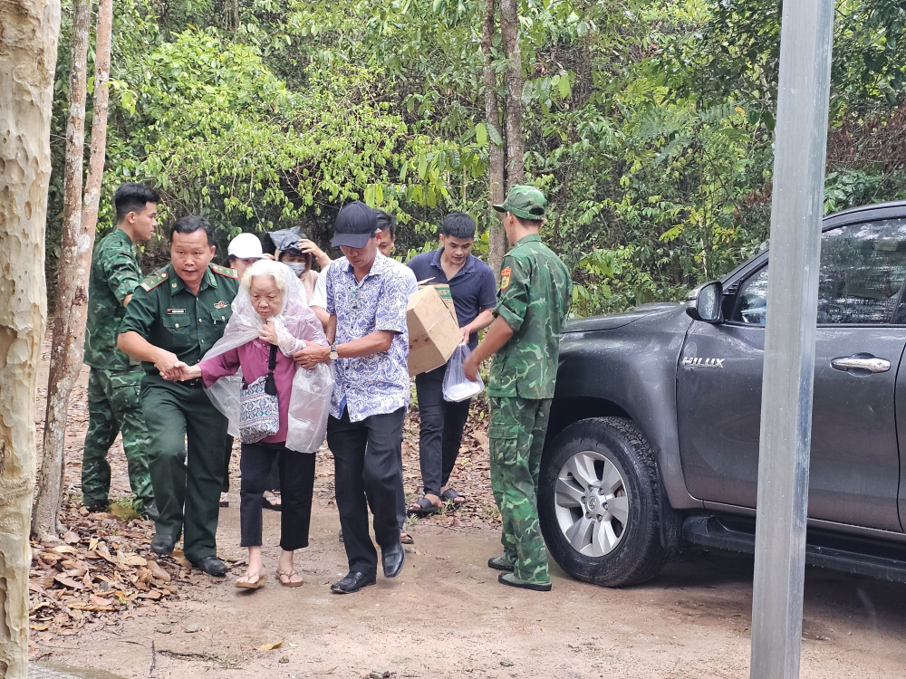 'Người còn sau cuộc chiến chinh...'