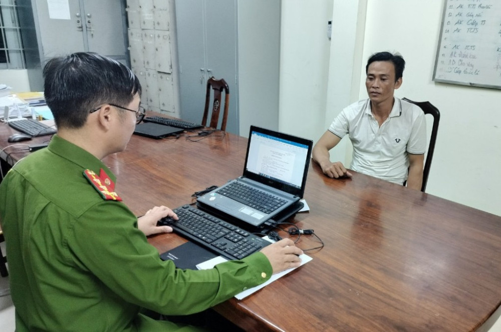Âm thầm những chiến công