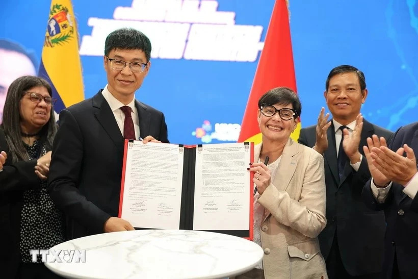 Venezuela interested in Vietnam’s sci-tech expertise