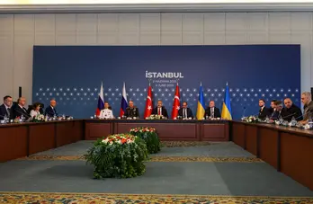 Nga - Ukraine bắt đầu đàm phán trực tiếp