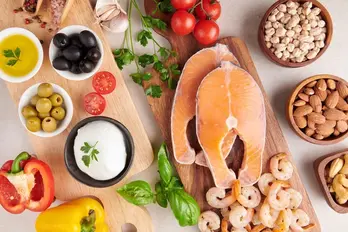 Chế độ ăn Địa Trung Hải: Ăn thế nào khỏe người, đẹp dáng và an toàn?