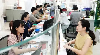 HCM City prepares to operate new wards, communes