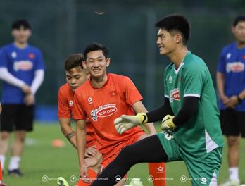 Đội tuyển Việt Nam: Tự tin 'vào hang săn hổ'
