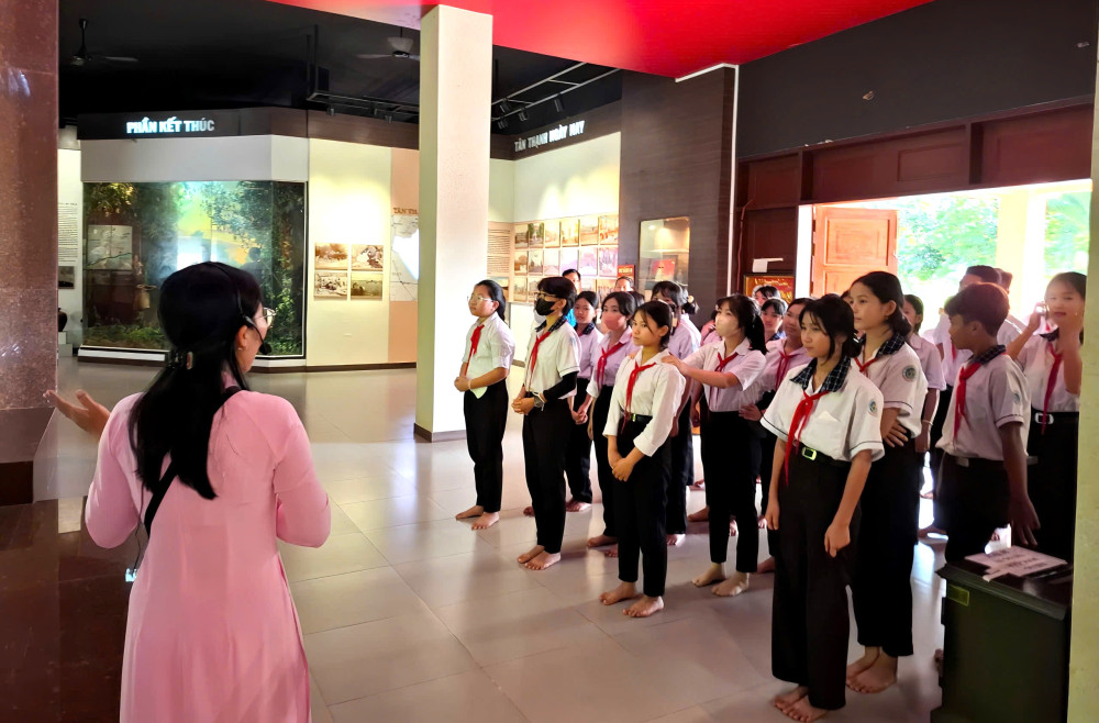 'Địa chỉ đỏ' - Chứng nhân lịch sử, dậy lòng yêu nước