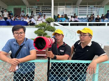 Phía sau những tin 'nóng'