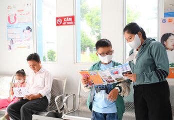 Giải pháp nào để từ bỏ sử dụng thuốc lá thế hệ mới?
