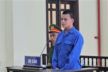 Hãm hại nữ sinh cướp tài sản, lãnh án 30 năm tù