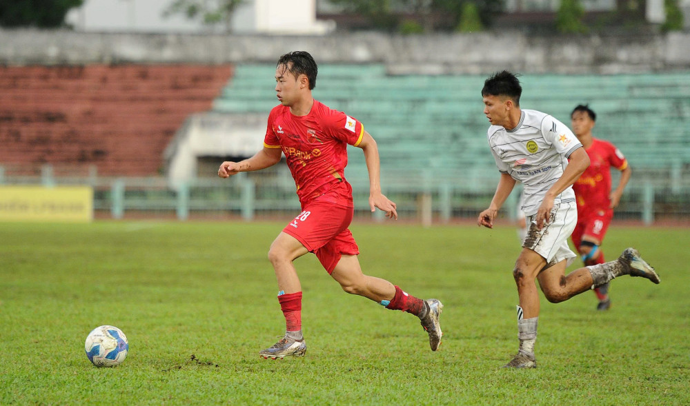 Đội bóng Long An chính thức trụ hạng trước 1 vòng đấu