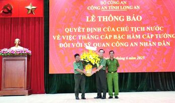 Giám đốc Công an tỉnh Long An được thăng cấp hàm Thiếu tướng