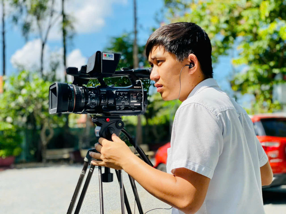 Nhà báo 4.0 - Vững vàng công nghệ, vững chắc thông tin