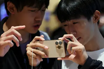 iPhone tương lai có thể chụp ảnh nét ngay cả đối tượng di chuyển