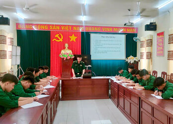 Chi đoàn Đồn Biên phòng Long Khốt: Giáo dục chính trị chuyên đề gắn với xây dựng tổ chức Đoàn vững mạnh