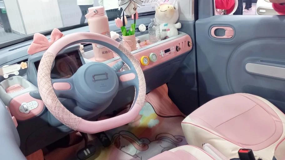 Ô tô điện siêu nhỏ Trung Quốc sắp bán tại Việt Nam, giá dưới 200 triệu đồng