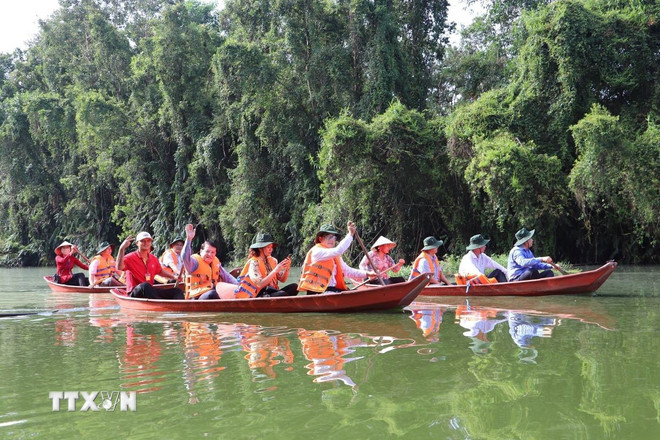 Du lịch Đồng bằng sông Cửu Long: Tạo điểm nhấn từ văn hóa, cảnh quan